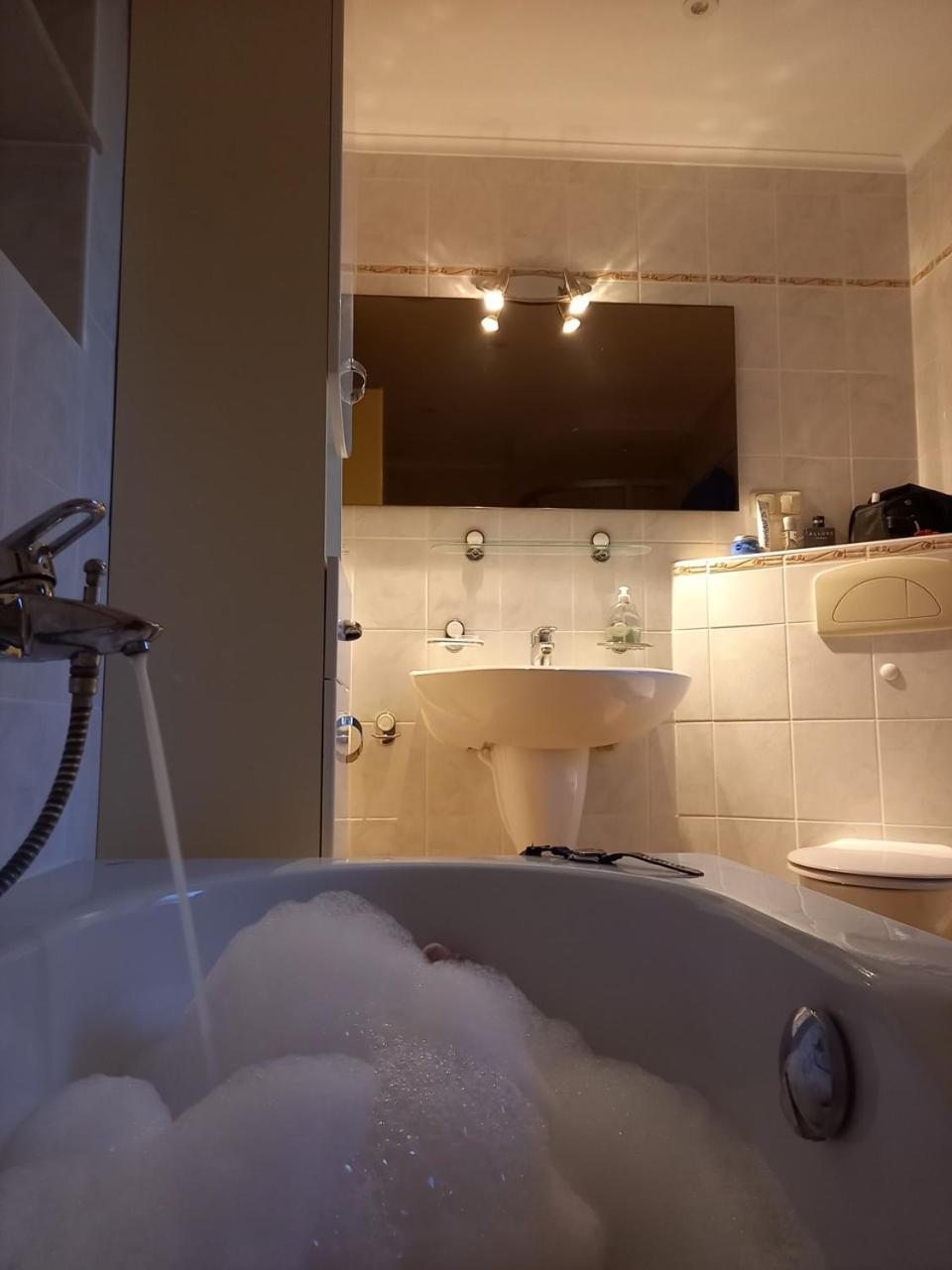 Ferienwohnung Leonie Mit Sauna Zinnowitz Buitenkant foto